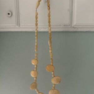 Elegant Cream Beaded Necklace